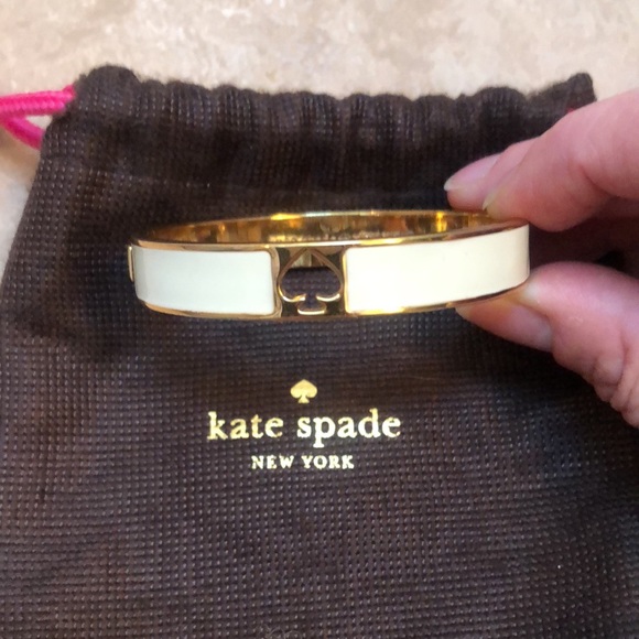 Kate Spade enameled clasp bracelet - Picture 2 of 3